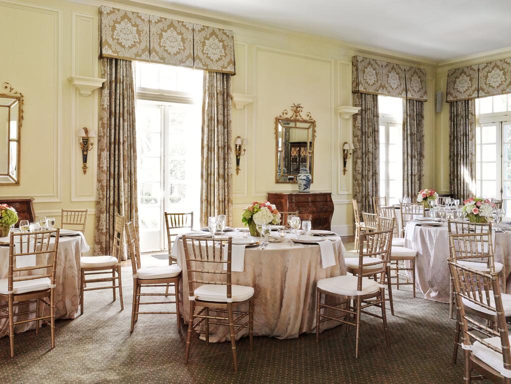 The Duke Mansion Bed & Breakfast Шарлът Екстериор снимка