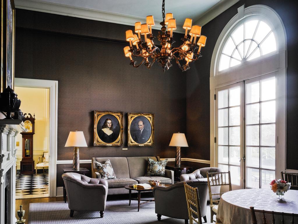 The Duke Mansion Bed & Breakfast Шарлът Екстериор снимка